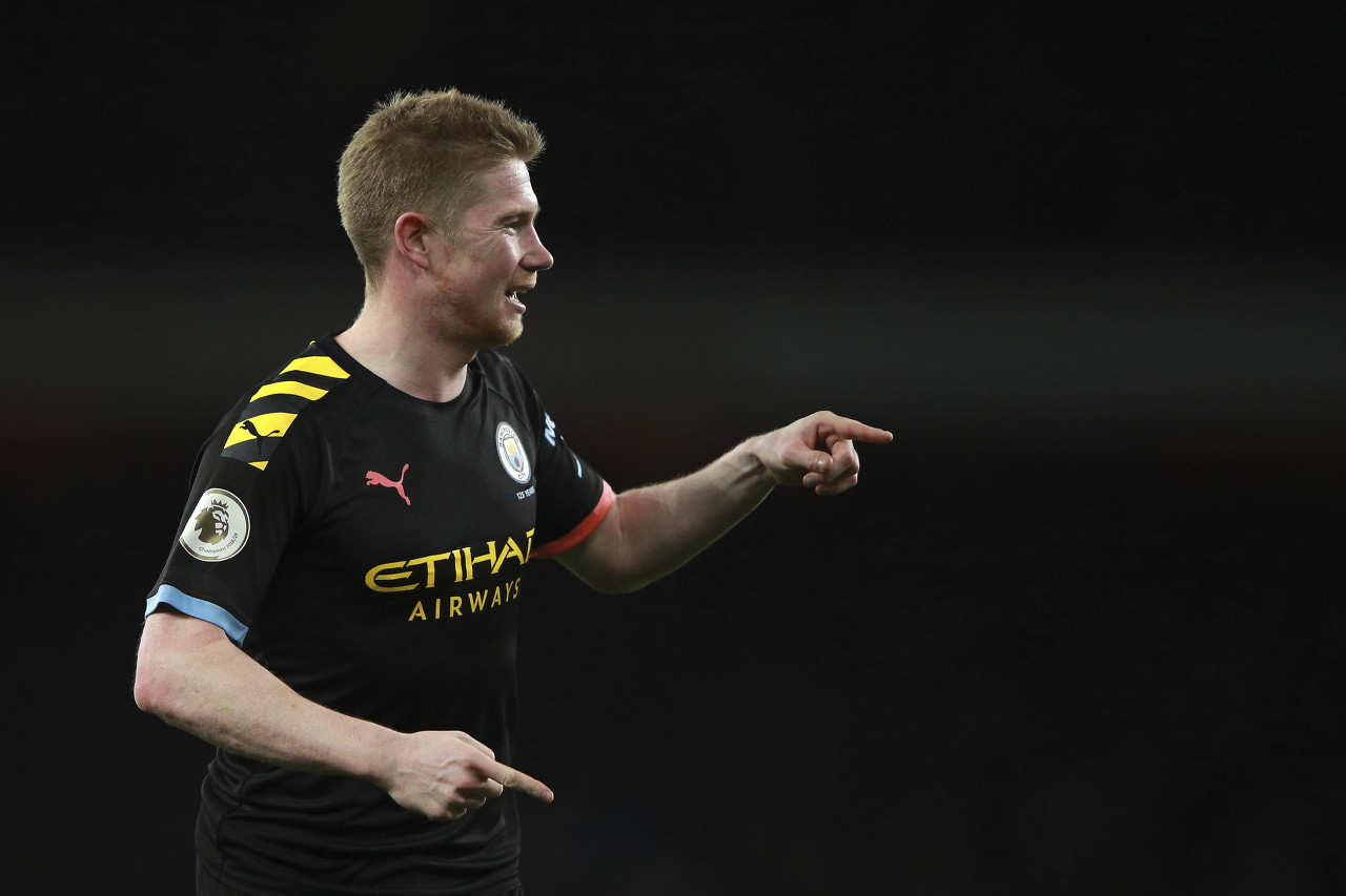 卡雷拉斯：我的位置是左边卫，但能适应教练在任何时候的要求